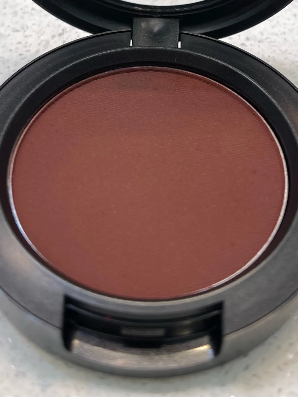 VAULTED FORMULA ~ MAC Cosmetics ~ ‘FILM NOIR’ ~ Powder Blush ~ Full Size 6 g NIB